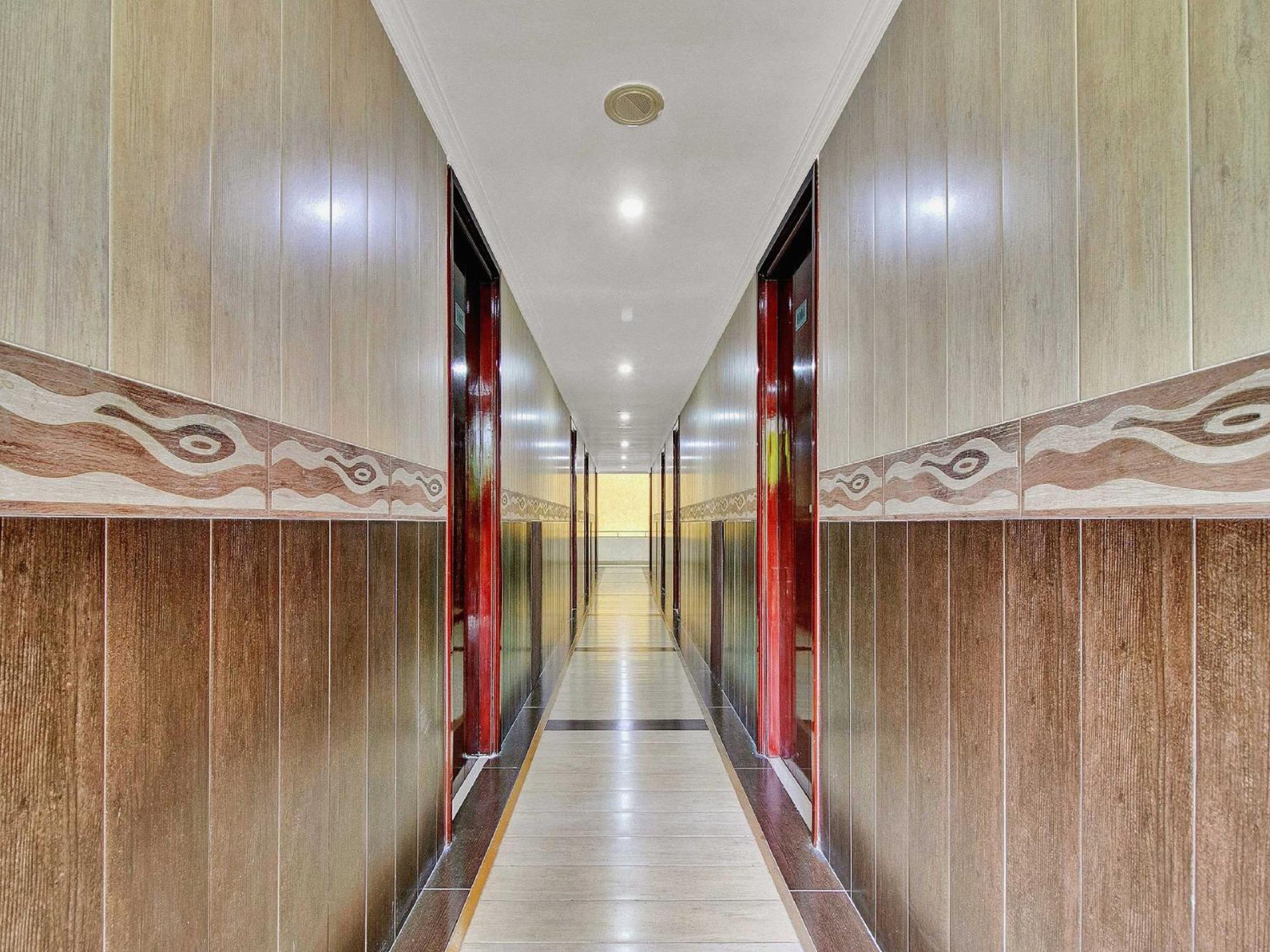 Hotel O Aec Residency Mararikulam Exterior photo