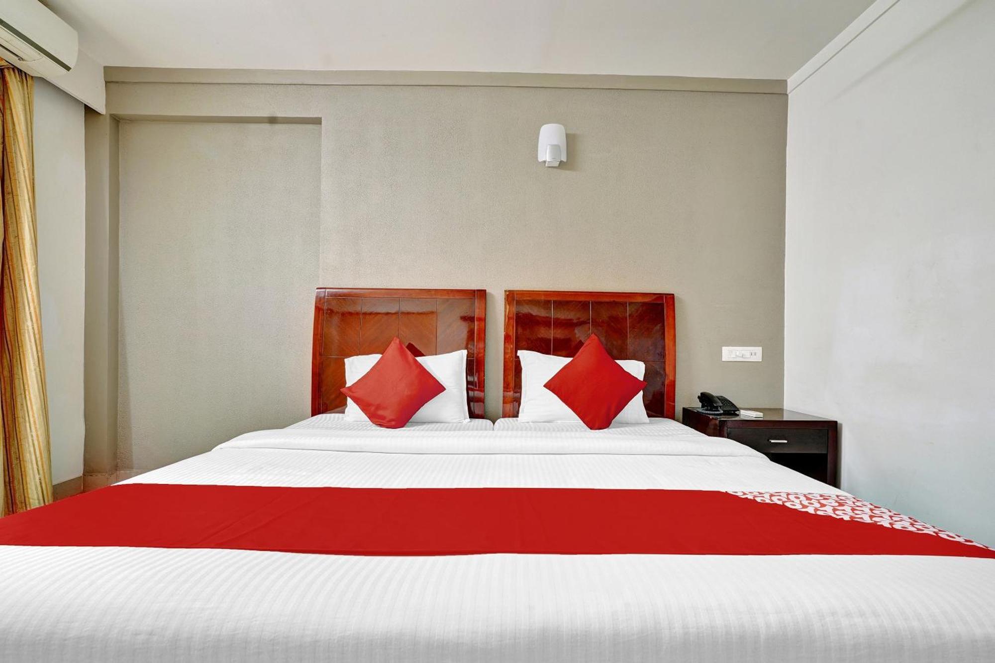 Hotel O Aec Residency Mararikulam Exterior photo